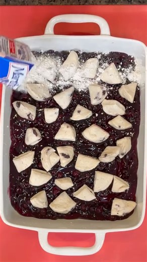 259K views · 3K reactions | Easy One Pan Breakfast 𢡄 #breakfast #baking #easyrecipes | Kyle & Mistie Knight | Facebook