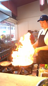 4.7K views · 894 reactions |  IPOH手工砂锅 | 让你一口沦陷...