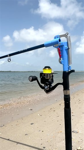 FirstStateFishing on Instagram: "Self-setting fishing rod?? 🤔🎣 #fishing #fish #firststatefishing"