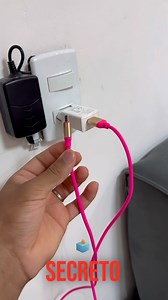 Transforma tu TV antigua en Smart TV: El truco definitivo con un cable USB! #TecnologíaInteligente #TrucoUSB #ActualizaciónDeTelevisor #HackTecnológico #SmartTV | Trucos Geniales