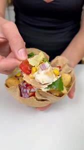 3.1M views · 31K reactions | Tortilla Chicken Salad 綾 Bu salata harika #salad #tortilla #busezeynep #chicken | Buse Zeynep Emiroğlu | Facebook