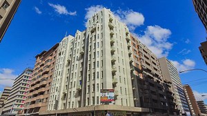 R 5 800 | 2 Bedroom Apartment in Johannesburg CBD | Private Property