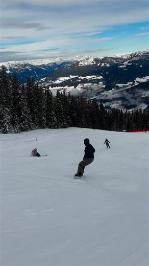 Anna on Instagram: "how was the jump? snowboard board mountain rider snowboardjump"