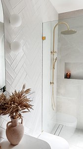 242 reactions · 11 comments | Look at this bathroom!!  We love how @oasisbathroomsandkitchens has added an opaque glass louvre window to this shower. Perfect for privacy, ventilation, and preventing heat build-up while reducing mould growth  #moderncoastal | TileCloud | Facebook