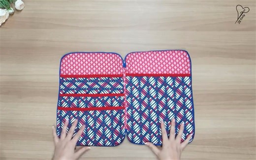 DIY Laptop Bag_Making a laptop bag_Eine Laptoptasche machen