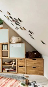 ¡Ideas de almacenaje y hacks geniales para casas pequeñas están AQUÍ! 🏡✨ Aprovecha cada esquina con soluciones inteligentes y con estilo. homify.es/diy/organizacion | homify