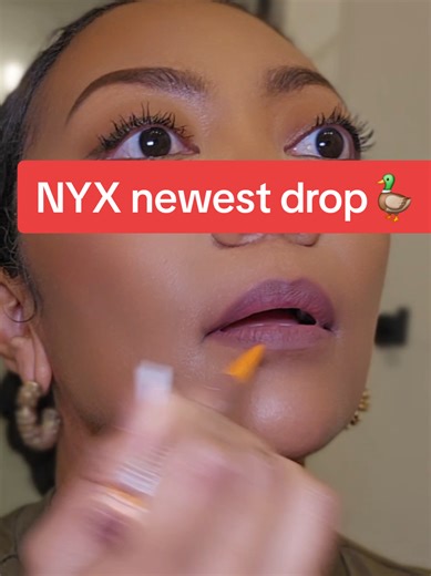 NYX Duck Plump Plumping Lip Liner Review