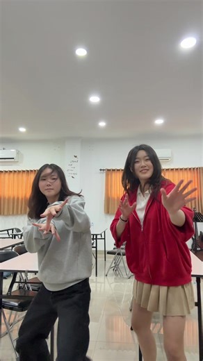 Sticky sticky sticky stick #fyp #foryou #foryoupage #dance #fypシ゚