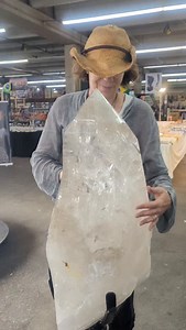 We like big rocks and we cannot lie! Flashback to the time in Denver we encountered this beautiful rainbow filled spinning Crystal. We've been at the show early as always sourcing treasures for our friends and clients. Are you dreaming of something special? Please give us a deal and we'll find your dream Crystal! #crystallove #crystals #gemshowtreasure #giantquartzcrystal #rainbowquartz | Crystalworks Gallery