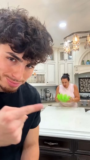 726K views · 13K reactions | This fake scream prank went way too far | keemokazi | Facebook