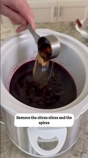 Slow Cooker Mulled Wine | Warm, Spiced & Perfect for the Holidays