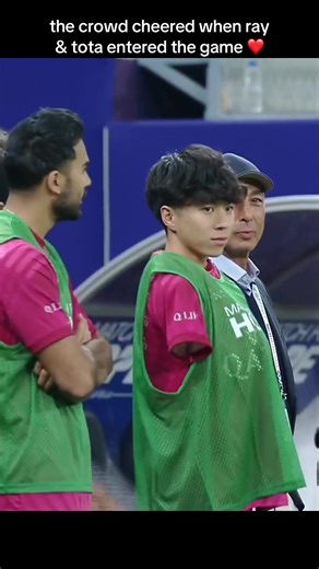 Ray and Tota Shine in Charity Match for Hope