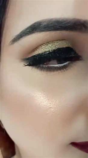 Free Online Makeup Training & Classes