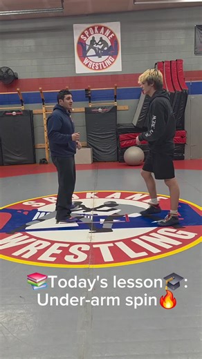 Mastering Under-arm Spin in Wrestling Techniques