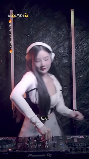 Top DJ Breakbeat Remixes for Energizing Your Playlist