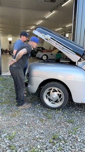 240K views · 1.5K reactions | Lots of power under the hood 勞 #ford #trucks #chevy #engine | Bad Chad | Facebook