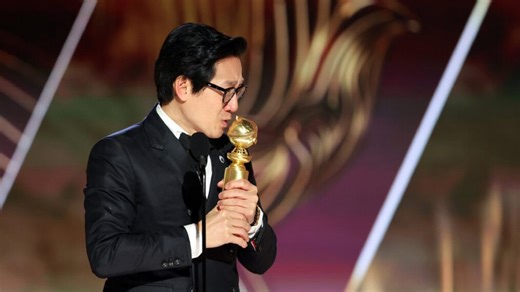 13 Golden Globe Moments That Had People Talking