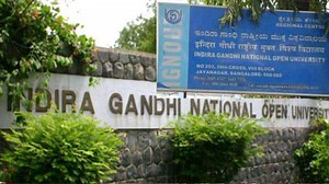 IGNOU 2022: इग्नू ने आगे बढ़ाई आवेदन की डेट, 31 जुलाई तक भर सकते हैं फॉर्म, जानें डीटेल्स | Zee Business