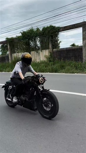 Exploring the Keeway Cafe Racer 152