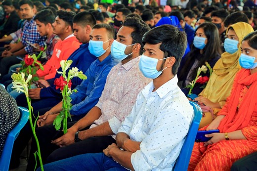 10K views · 625 reactions | Let's watch a glimpse of the Orientation Program for newly enrolled students of Spring 2022 semester, recently held at the Daffodil Smart City - DSC, Ashulia, Dhaka. Thank you for choosing Daffodil International University for your higher studies. We wish you a bright and successful future. | Daffodil International University | Facebook