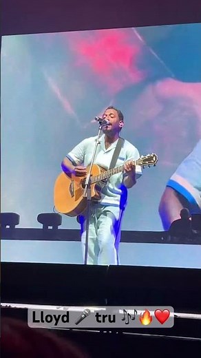 Lloyd 🎤 tru 🎶 - Live