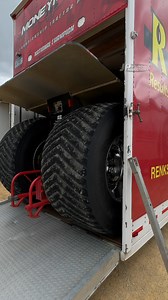 2.9M views · 42K reactions | Rolling out the "Money Maker" Super Modified Tractor! #ProPulling #Horsepower #Tractor #Motorsport #TractorPulling | JP Pulling Productions | Facebook