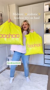 Midsize realistic boohoo try on 👀🤭💚 What should I keep, what should I return?! ✨ Comment LINK and I’ll send you everything directly 🫶🏻 #midsizegirl #boohoofashion #boohoohaul #midsizeoutfits #midsizefashionblogger #midsizestyle #size12 #size14style | TRUST IN VOGUE
