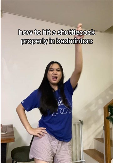 How to Properly Hit a Shuttlecock in Badminton
