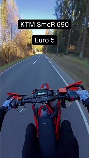 KTM 690 SMC R Euro 5 Sound & Speed! 🔥💨