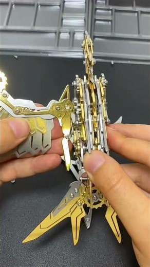 You Won’t Believe How This Mechanical Bird Moves! 🦅✨