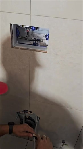 49K views · 147 reactions | wateraansluting maken voor bidet #geberit #up320 #bidet | Loodgieter Ramm. | Facebook