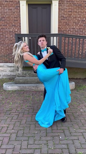 Prom transition ✨ @sarahecoomer #couple #dating #dress | prom transition bf original