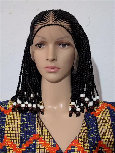 Tendencias en Moda Africana: Estilo y Peluca Afro