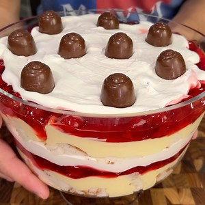 Cherry Trifle Bowl: The Perfect Holiday Dessert 😋🎊 | Cooking With Kyle