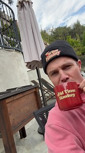 Stephen Amell on Instagram: "Thanks @old.time.hawkey —"