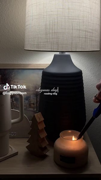 vlogmas day16!!!📔 love a good reading night!! #reading #readwithme #vlogmas #readingnight #booktok @onequince @Stanley Brand @American Eagle @SoftFrame