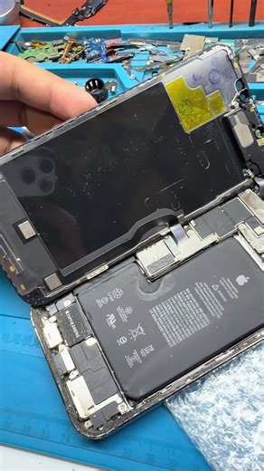 Cambio de pantalla iPhone 12 Pro Max