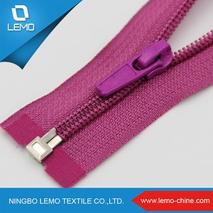 [Hot Item] #3 Plastic Stopper Open End Zipper Auto Lock Nylon Zipper