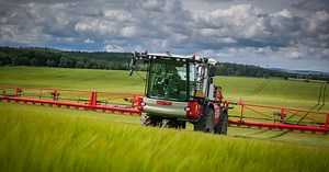Dutch Sprayer Brings New Features to North American Sprayer Line-Up