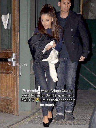 Throwback to 2015 - Rare Pop Culture Moment ✨💫 #arianagrande #arianagrandeedit