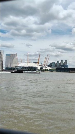 Uber Boat & O2 Arena View from The Gun