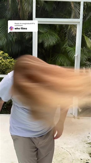 Replying to @magicduck19 And this is why I don’t film 😂😂😂 barely got him in frame #textheentertainer #hairflip #cameraman #buttons #trending