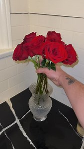 Rose bouquet glow-up in 1 minute! Reflex the petals = fuller, fluffier, VDay approved 🌹 | The Bouqs Company