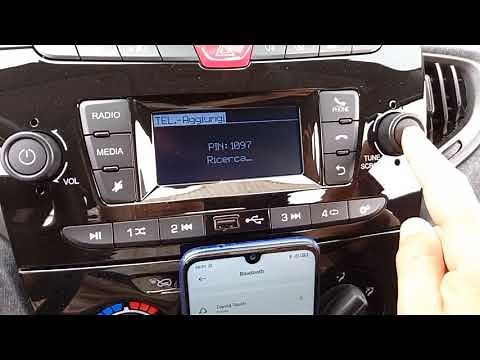 How to pair an Android smartphone to the Lancia Ypsilon car stereo.