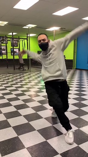 Learn Top Rock: Easy Breakdance Tutorial for Beginners