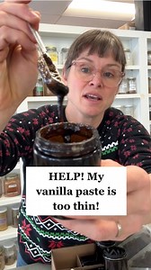 We like vanilla paste to be pourable! That way it incorporates when mixing with other ingredients. Tell us how your vanilla paste turned out 👇 | Gneiss Spice