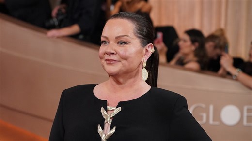 Melissa McCarthy stuns at 2026 Golden Globes: See her look