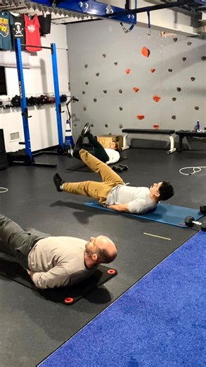 What is CrossFit? 💪 🔥 CrossFit is a form of HIIT workout (high-intensity interval training) designed to build strength, endurance, and resilience. Short bursts of effort and varied movements make it effective for every fitness level! ➡️ AND every workout is scalable, so intensity is always relative to you. Click the link in our bio to try your first FREE class! ☎️ (914) 740-4118 📧 info@northendfitness.com 📍 1293 North Ave, New Rochelle | North End Fitness & Training