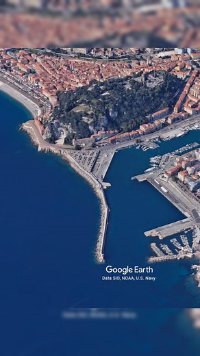 🏃‍♂️ 𝗠𝗮𝗿𝗮𝘁𝗵𝗼𝗻 𝗱𝗲 𝗡𝗶𝗰𝗲 – 𝟵 𝗻𝗼𝘃𝗲𝗺𝗯𝗿𝗲 Pendant que les coureurs avalent les kilomètres, nous, on enchaîne les services 🍽️🔥 Même énergie, même passion : celle d’aller au bout, sans jamais lâcher ! 𝗕𝗼𝗻 𝗰𝗼𝘂𝗿𝗮𝗴𝗲 à 𝘁𝗼𝘂𝘀 𝗹𝗲𝘀 𝗺𝗮𝗿𝗮𝘁𝗵𝗼𝗻𝗶𝗲𝗻𝘀 — et pour ceux qui restent à Nice, la plus belle pause vous attend ici 😋🍽️ 𝗟𝗲 𝗦𝗮𝗳𝗮𝗿𝗶 📍 1 Cours Saleya, 06300 Nice ☎️ 04 93 80 18 44 🕦 Ouvert tous les jours de 12h à 23h 🌐 Visitez notre site : https://bit.