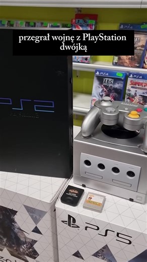 Mamy do sprzedania całkiem ciekawy zestaw #retro konsoli Nintendo #gamecube - trafiła się wersja Silver / Platinum z dwoma padami i #residentevil w zestawie. Jest też oryginalna karta pamięci co jest aktualnie rzadkością w wystawianych ofertach. Ale żeby nie przestrzelić ceny, wrzucamy zestaw w licytację od złotówki. Przy okazji, parę ciekawostek o tejże konsoli w filmie, między innymi ciekawe uruchamianie sprzętu w różnych kombinacjach :) https://allegro.pl/oferta/konsola-nintendo-gamecube-silv